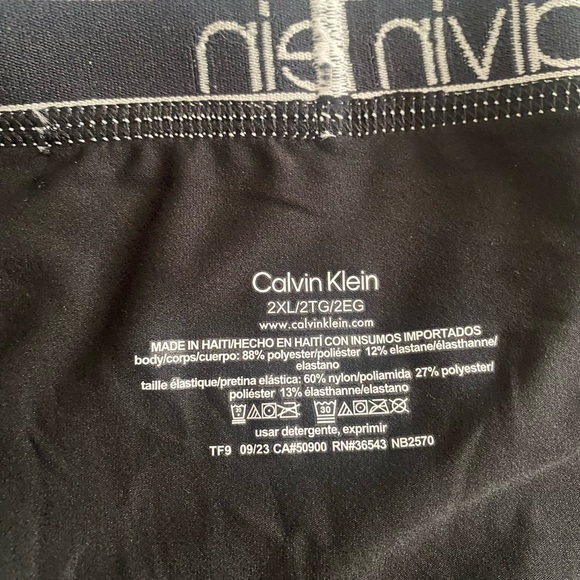 Lot of 3 Calvin Klein Underwear 2XL Boxer Breifs 2 Black One Blue singles XXL - Picture 5 of 6